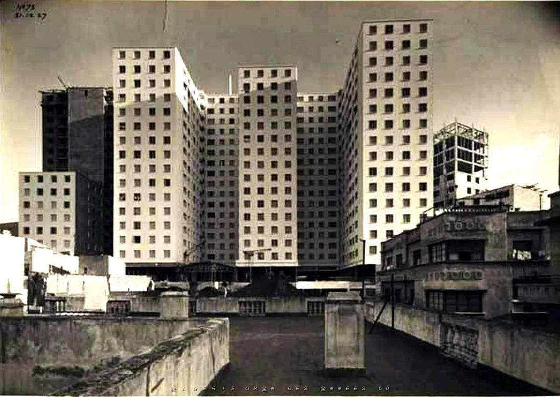 Cite Perret 15.jpg